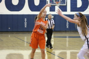 kayla-castro-briar-woods-basketball
