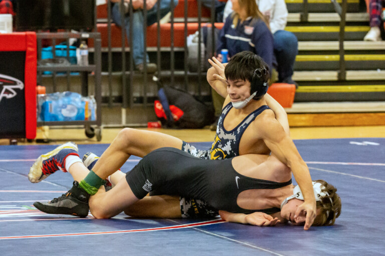 Wrestling: Five Loudouners Claim VHSL Region 4C Titles, Loudoun County ...