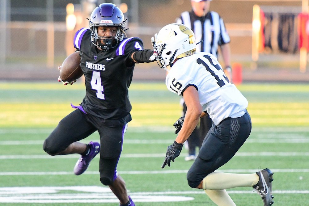 Football: Potomac Falls Outlasts Freedom in Non-League Matchup - LoCoSports