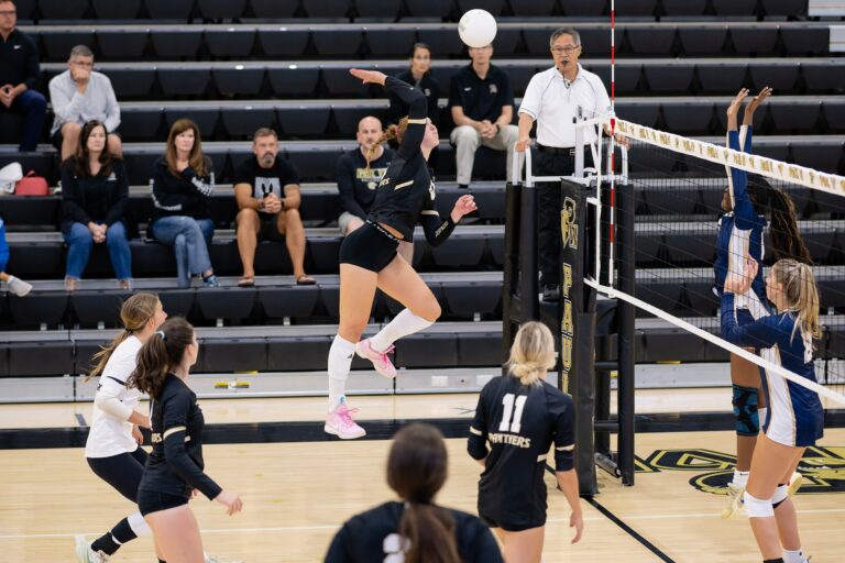 Volleyball: Paul VI Takes Down Good Counsel To Remain Unbeaten Coco Lewis PVI Volleyball