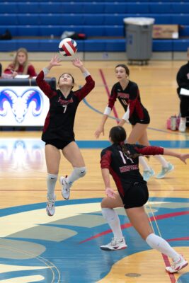 Annabelle Kim Heritage Girls Volleyball