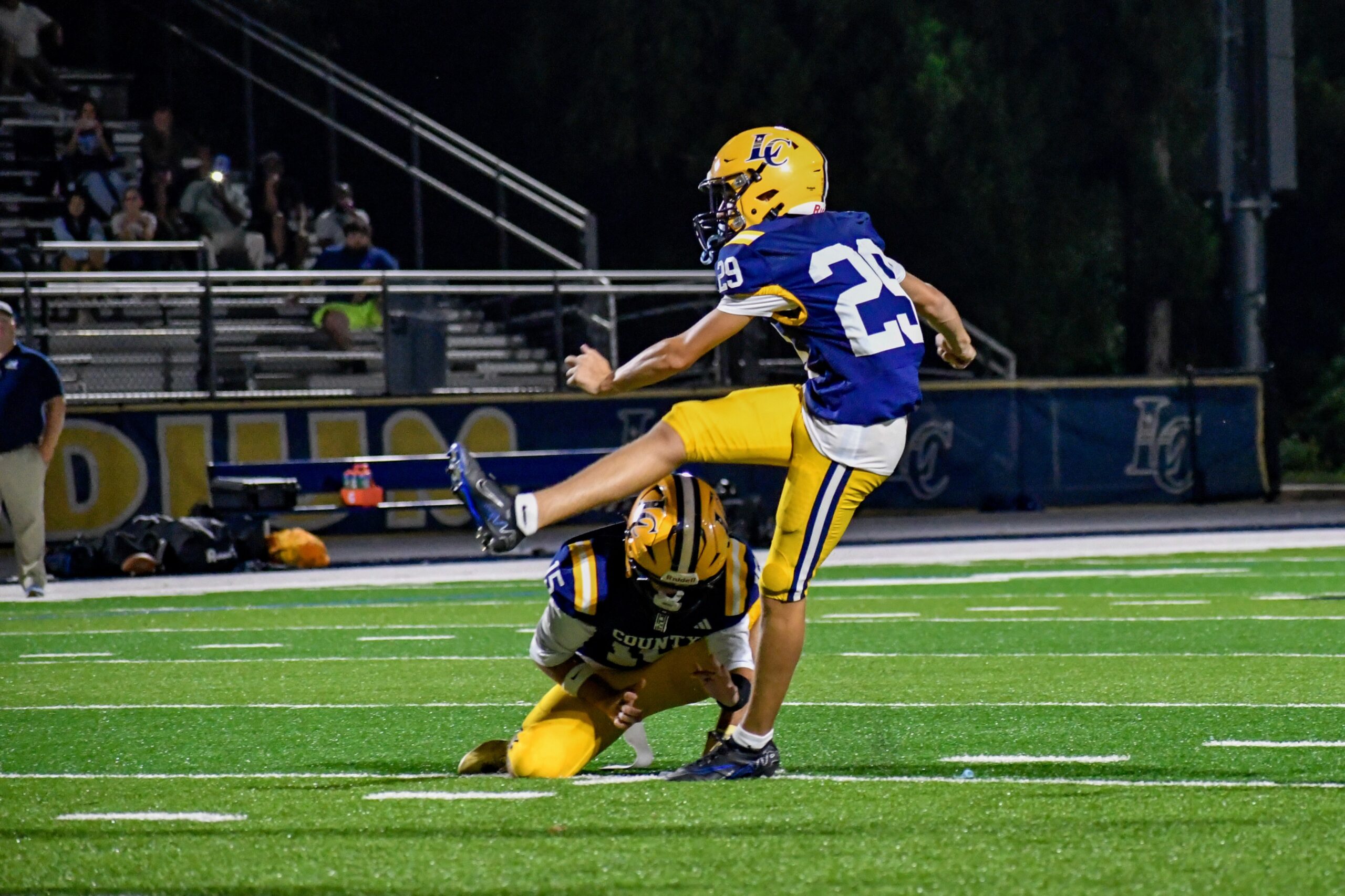 Football: Loudoun County Shuts Out Millbrook